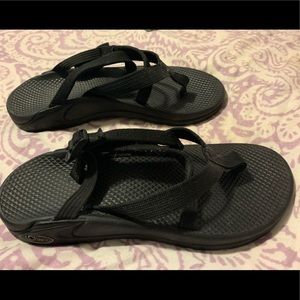 Chacos size 8